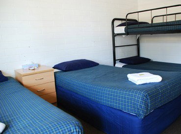 Greenleigh Central Canberra Motel - C Tourism 1