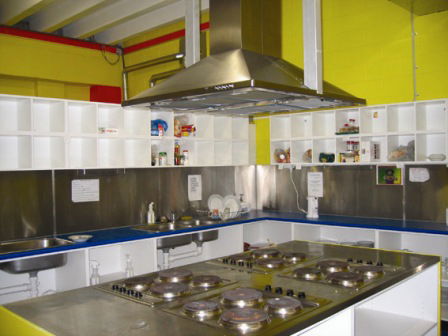 Adelaides Shakespeare Backpackers International Hostel - C Tourism 3