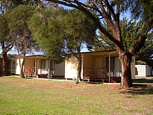 Victor Harbour Holiday & Cabin Park - C Tourism 4
