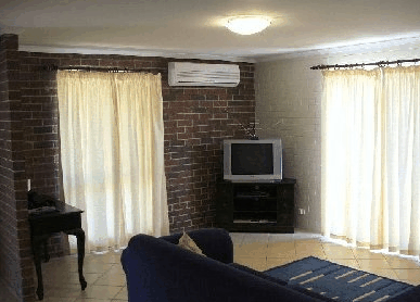 Intown Apartments - C Tourism 3