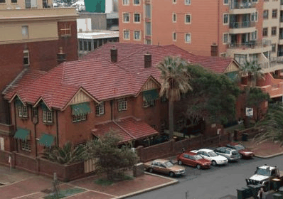 Newcastle Beach YHA - C Tourism