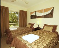 Adrift At Byron Bay - C Tourism 5