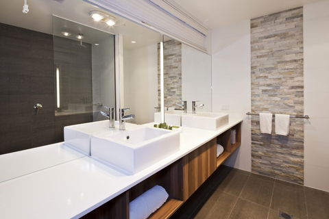 BEST WESTERN PLUS Ballarat Suites - C Tourism 0