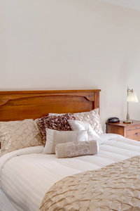 Best Western Crystal Inn - C Tourism 0