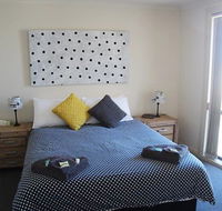 Cliff House Beachfront Villas - C Tourism