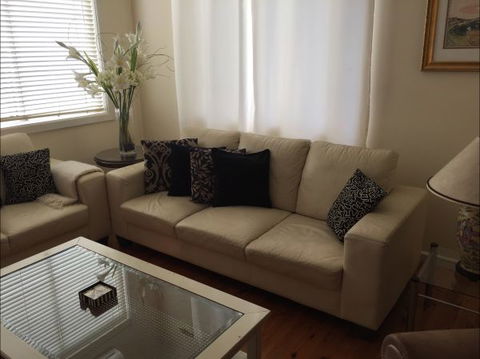 Apartments On-The-Park: March - C Tourism 12