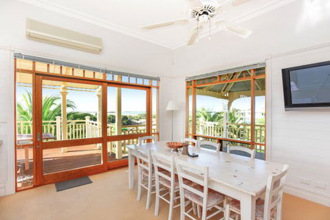 34 Janz Avenue - C Tourism 4