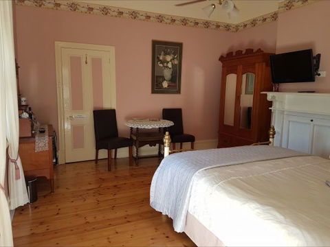 Angas Plains Wines Suites - C Tourism 1