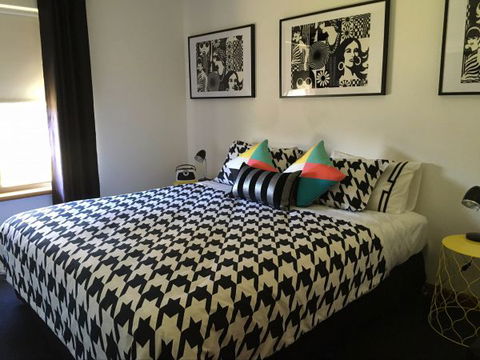 Barossa Retro BnB - C Tourism 5