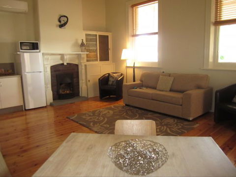 Clydesdale Cottage Bed & Breakfast - C Tourism 2