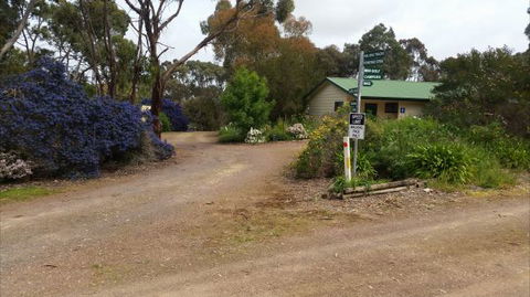 Padthaway Caravan Park - C Tourism 5