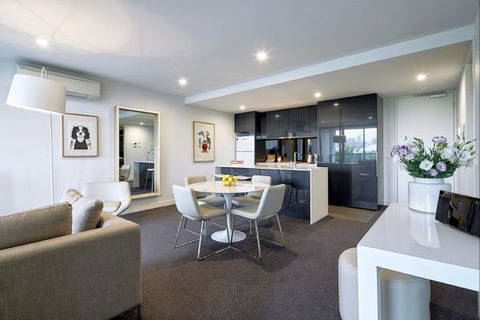 381 Cremorne - C Tourism 1
