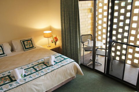 SACWA Accommodation - C Tourism 2