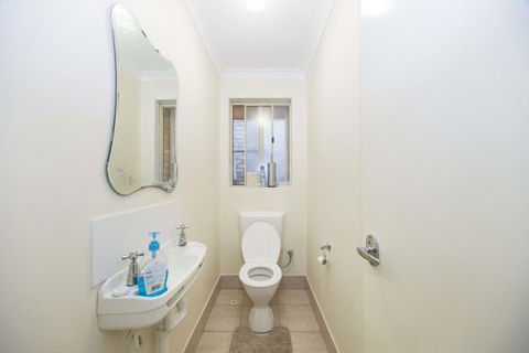 Alpha Homestay - C Tourism 6