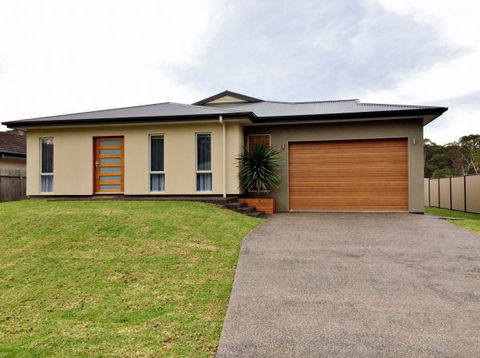 All Decked Out: Lake Conjola - C Tourism 3