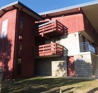 Araluen Lodge - C Tourism