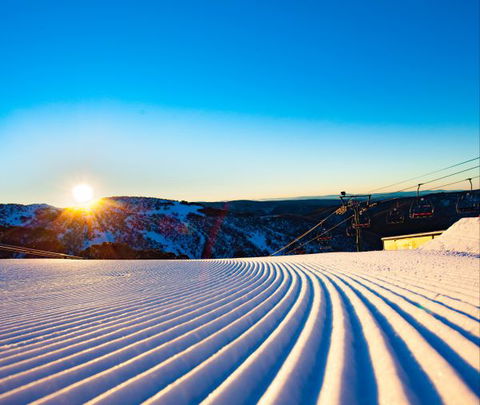 Arrabri Ski Club Hotham - C Tourism 3