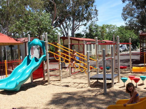 Barwon River Holiday Park - C Tourism 2