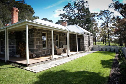 Barunah Plains Station - Cool Cottage - C Tourism 0