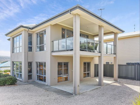 BEAUMONT HOUSE - C Tourism 1