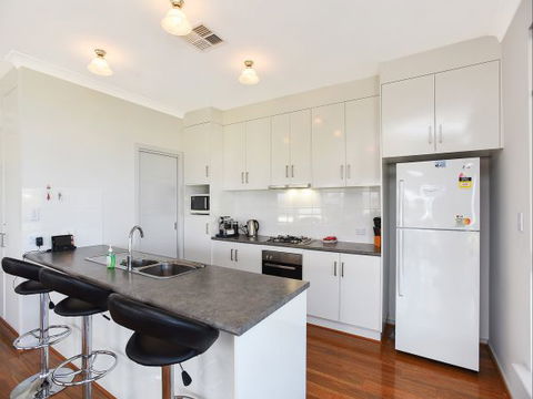 BEAUMONT HOUSE - C Tourism 4