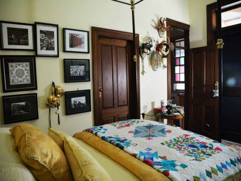 Cairnsmore Bed And Breakfast - C Tourism 1