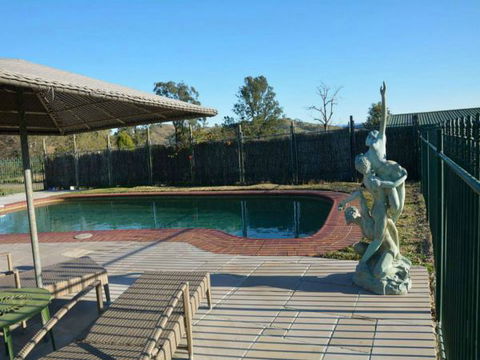 Cairnsmore Bed And Breakfast - C Tourism 6