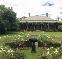 Clifton House and Gardens Farm Stay Accommodation - C Tourism