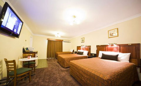 Comfort Inn And Suites Georgian - C Tourism 5