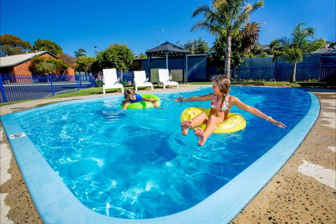 Discovery Parks - Geelong - C Tourism 3