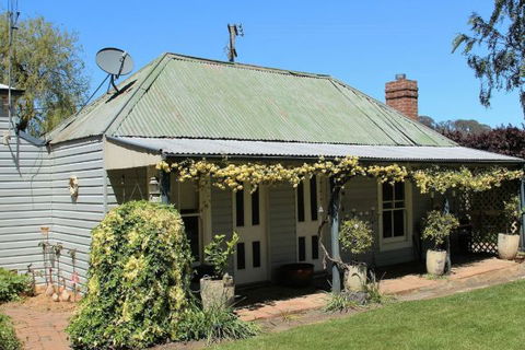 Drayshed Cottage - C Tourism 0
