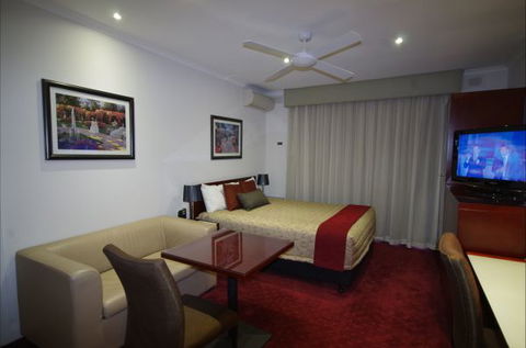 Ensenada Motor Inn And Suites - C Tourism 2