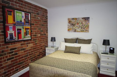 Ensenada Motor Inn And Suites - C Tourism 4
