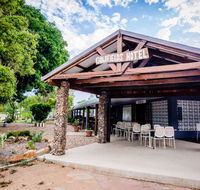 Goldfields Hotel and Finnigan's Rest - C Tourism