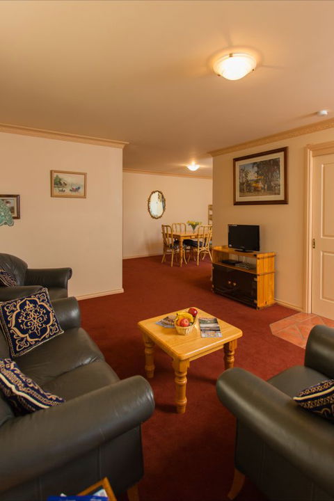 Hamer House - C Tourism 3