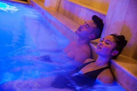 Japanese Mountain Retreat Mineral Springs & Spa - C Tourism 5