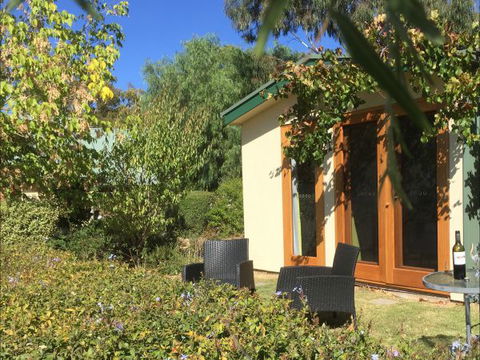 Jonathan Art Centre - Jarramarrumba House - C Tourism 4