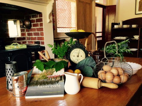 Lochinver Farm Homestead And Cottages - C Tourism 9