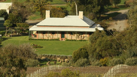 White Hill Estate - C Tourism 0