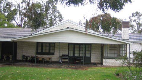 Naracoorte Cottages – Pinkerton Hill - C Tourism 0