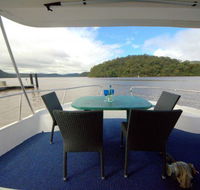 Luxury Afloat Hawkesbury River and Brooklyn - C Tourism