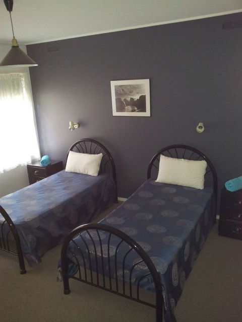 Melaleuca Grove Holiday Units & Motor Inn - C Tourism 3