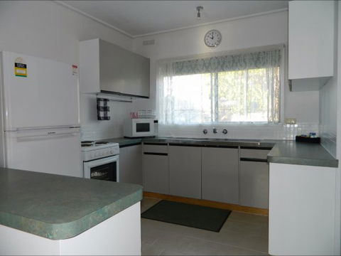 Melaleuca Grove Holiday Units & Motor Inn - C Tourism 6