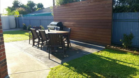 Numurkah Self Contained Apartments - C Tourism 7