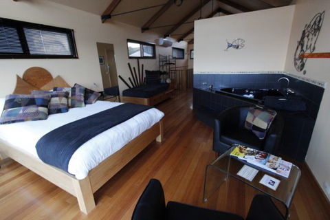 Ocean Inlet - C Tourism 2