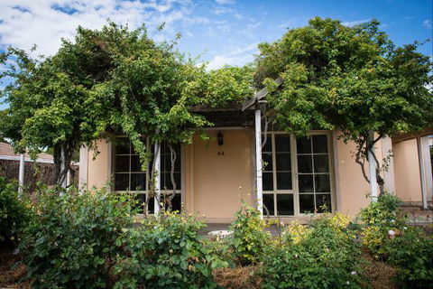 Olive House Accommodation Kimba - C Tourism 0