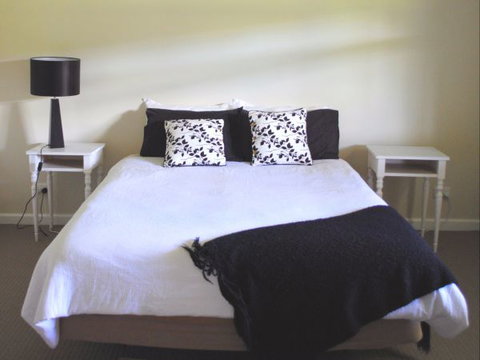 Orange Tree Cottage - C Tourism 1