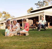 Paradise Country Farmstay - C Tourism