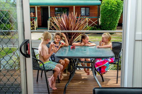 Port Fairy Holiday Park - C Tourism 4
