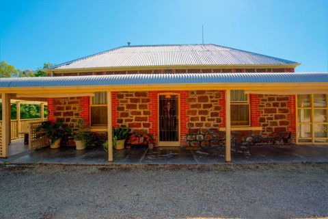 Red Gum Retreat - C Tourism 2